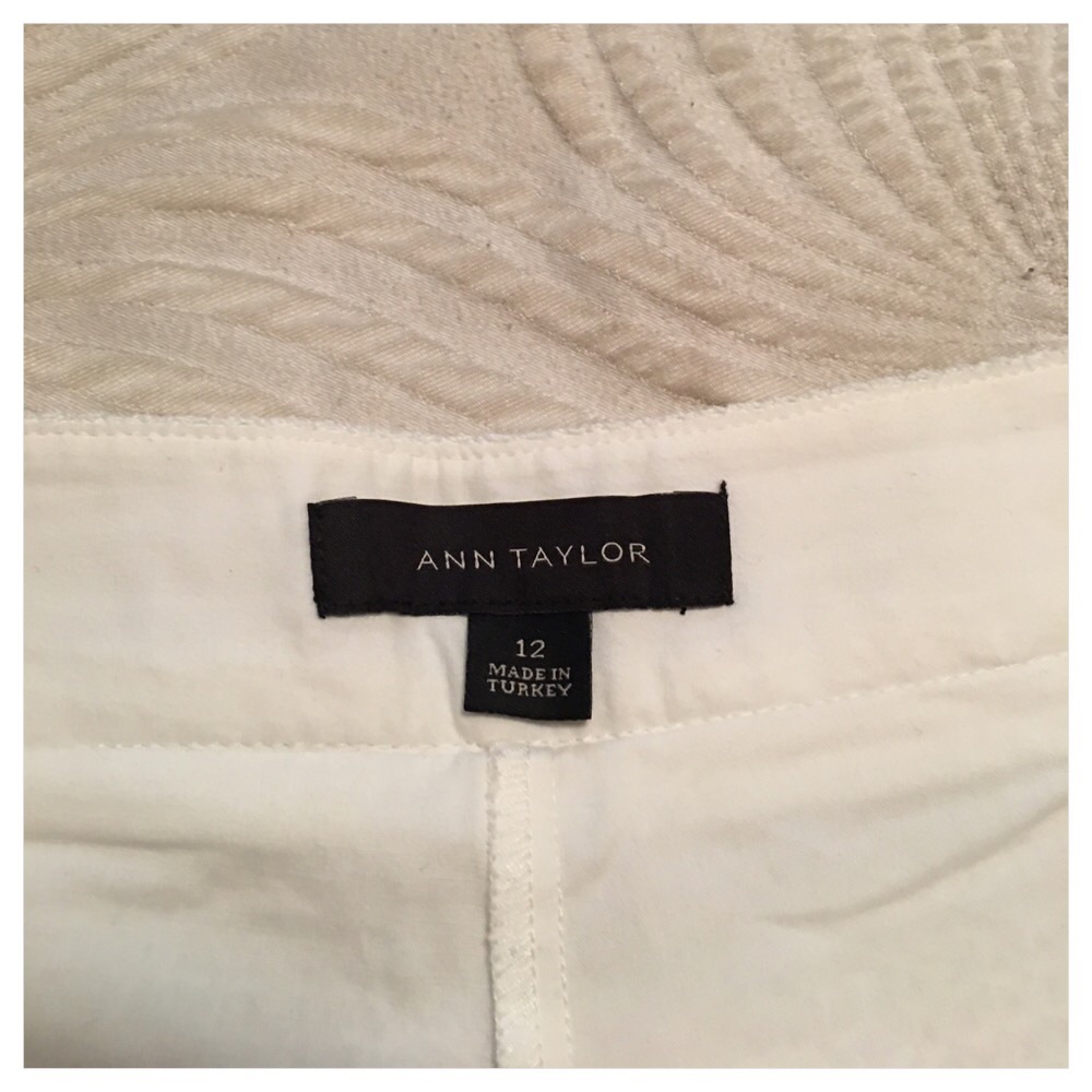 NWOT Ann Taylor White Lace Trim Shorts - Picture 8 of 11